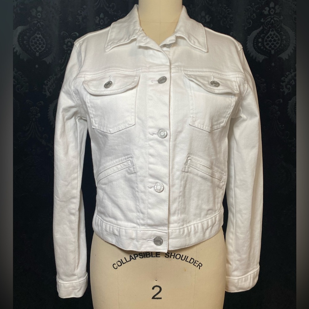 GAP Women's Classic White Jean Jacket